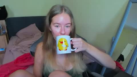 Emily online show from September 14, 9:22 am