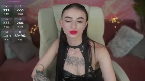 emilyymoon online show from July 28, 2:13 pm