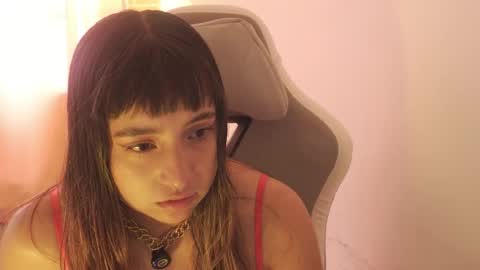 emma online show from December 19, 7:09 pm