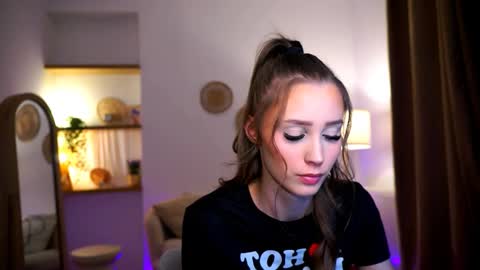 Your Emma online show from January 12, 2:14 am