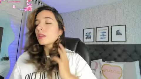 Emma online show from February 18, 12:28 pm