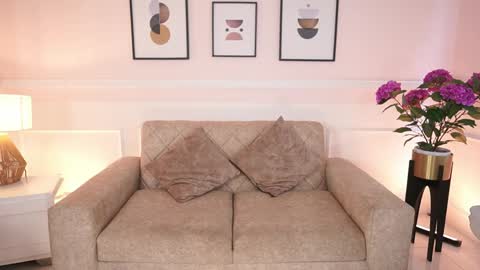 emma__walkerr_ online show from June 5, 7:08 pm
