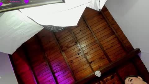 emmabecket  online show from March 3, 12:34 pm