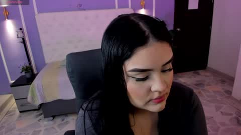 emma online show from May 2, 1:17 pm