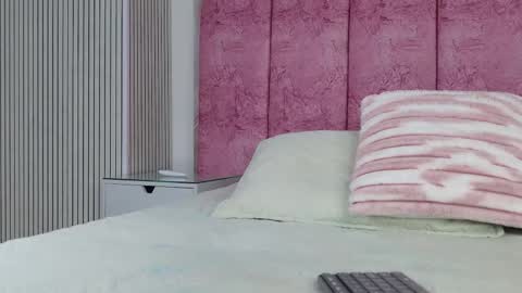 Emma online show from February 23, 3:09 am