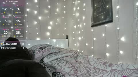 emma_just online show from June 10, 10:03 am