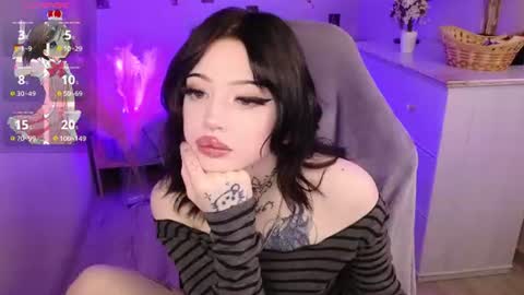 emma_kirks online show from June 17, 12:54 pm