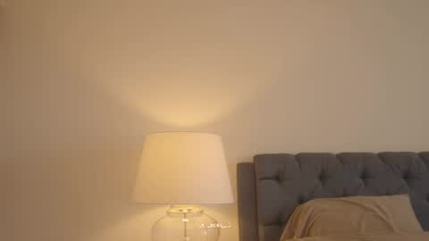 emma_lu1 online show from July 28, 3:32 pm