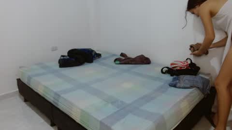 emma_lu26 online show from January 12, 6:48 pm