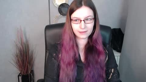 Snapshot of emma_lust94 chatting on February 19, 6:55 am emma online show from February 19, 6:55 am