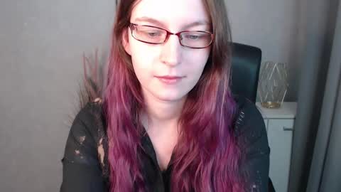 Snapshot of emma_lust94 chatting on January 31, 10:10 am emma online show from January 31, 10:10 am
