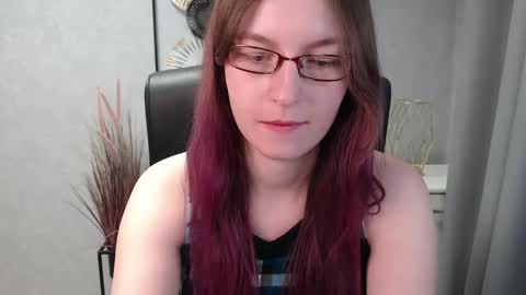 Snapshot of emma_lust94 chatting on January 30, 10:19 am emma online show from January 30, 10:19 am