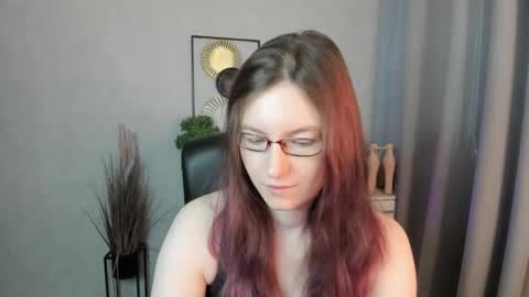 emma online show from April 21, 5:36 am