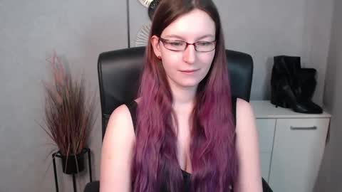 Snapshot of emma_lust94 chatting on February 26, 7:02 am emma online show from February 26, 7:02 am