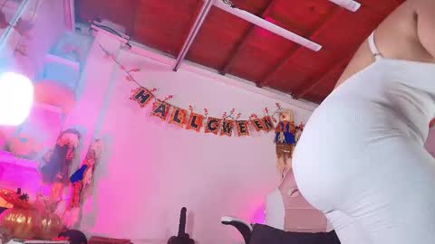 emma online show from October 20, 11:59 am