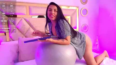 Emma Sanz online show from March 26, 2:22 pm