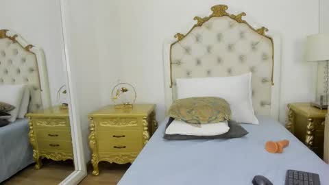 emma swit online show from February 25, 6:39 am