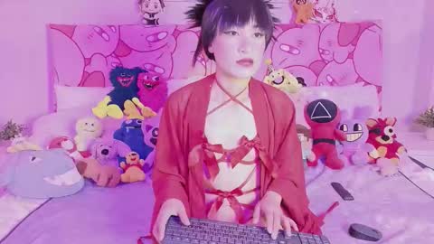 Emma online show from March 11, 7:50 pm