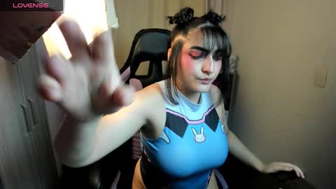 modelo independente online show from November 24, 1:04 am