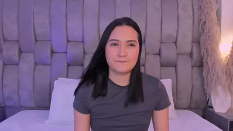 Emma online show from June 20, 7:20 pm