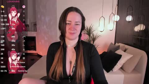 Emma online show from March 31, 10:21 pm