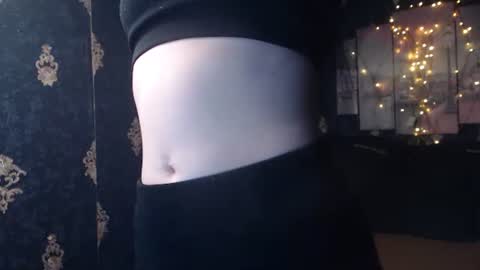 EmmaGoldX online show from February 26, 1:25 pm