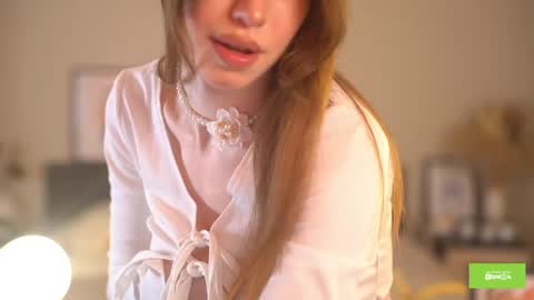 emmiellee online show from June 6, 11:05 am