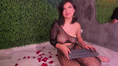 Emmiily online show from March 12, 6:40 am