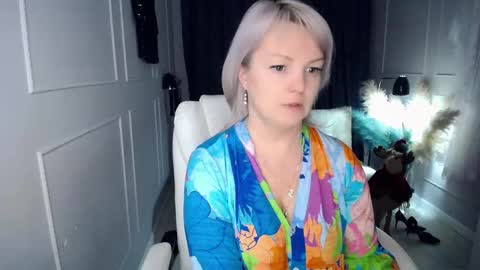 emmmam online show from January 15, 11:52 am