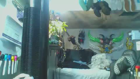 emptymyballs999 online show from December 23, 2:18 am