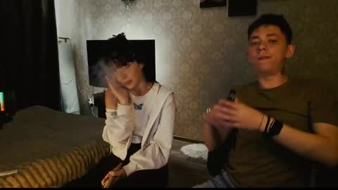 emveeboy96 online show from April 5, 2:36 pm