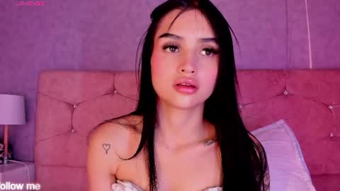 Emy Duran online show from July 25, 9:35 pm
