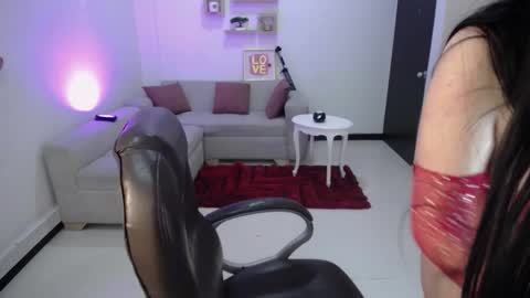 emy_rosse__ online show from February 27, 11:06 am