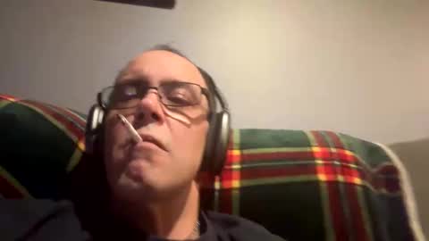 endrocouple online show from February 28, 5:15 am