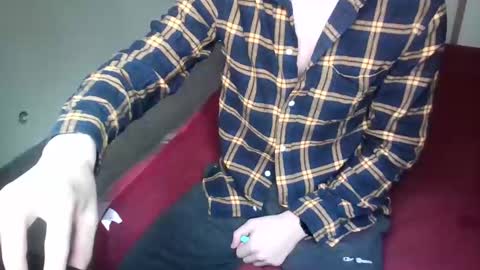 enoch98 online show from March 2, 9:42 am