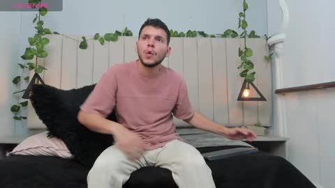 ENZO online show from November 11, 3:36 pm