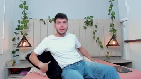 ENZO online show from November 24, 2:38 pm