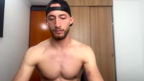 enzo_savage online show from April 11, 6:01 pm