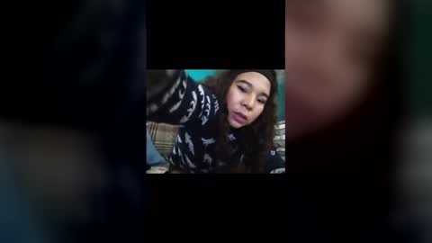 sheilyn online show from December 2, 9:51 am