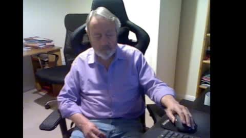 erasmus_d online show from September 29, 5:56 pm