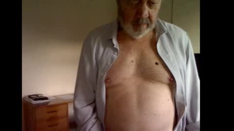 erasmus_d online show from October 8, 5:19 pm