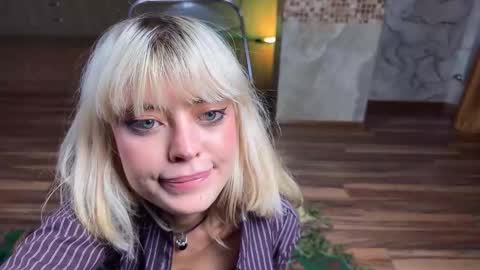 Alissa online show from October 26, 1:56 pm