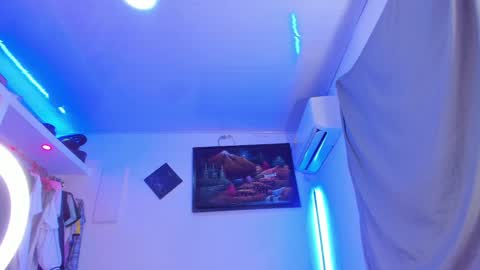 Snapshot of eren_blade_ chatting on December 3, 1:36 am Tht BOSS Eren online show from December 3, 1:36 am