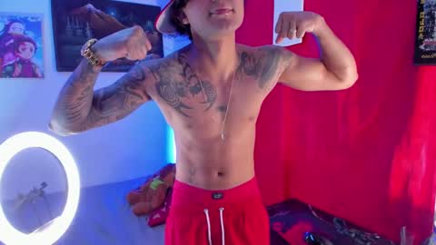 Snapshot of eren_blade_ chatting on January 23, 8:02 pm Tht BOSS Eren online show from January 23, 8:02 pm