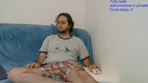 Snapshot of eren_jaeger2000 chatting on October 6, 3:24 am Eren online show from October 6, 3:24 am