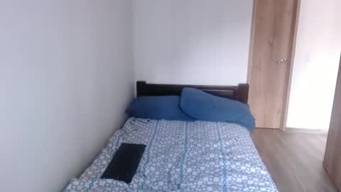 sofia online show from February 24, 8:47 pm