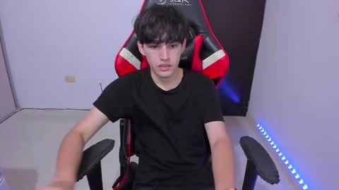 eren_tatakae online show from March 19, 12:27 am