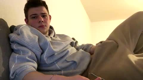 eric123754216 online show from November 8, 7:17 pm