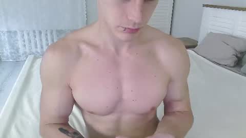 Eric Crush online show from June 22, 4:20 am