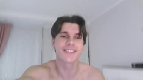 Eric Crush online show from February 18, 4:01 am